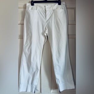 EUC LOFT Marisa‎ Women's White Chinos with Zipper Detail Size 6